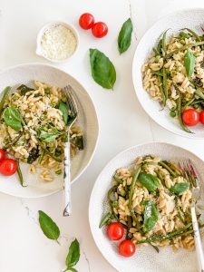 Green Veggie Orzotto for a healthy dinner