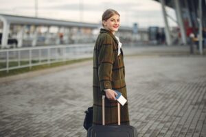 Moving Abroad: How Long Should You Stay For?